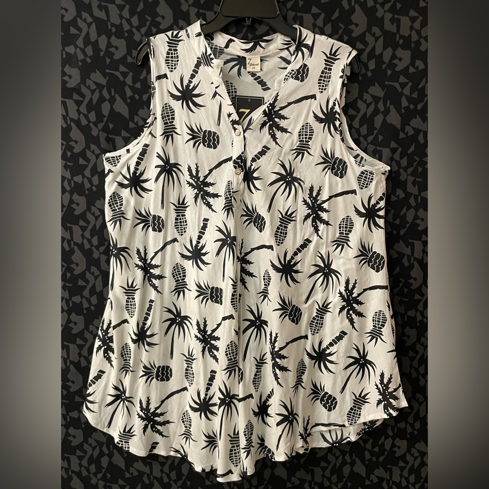 Tropical Black and White Sleeveless Top